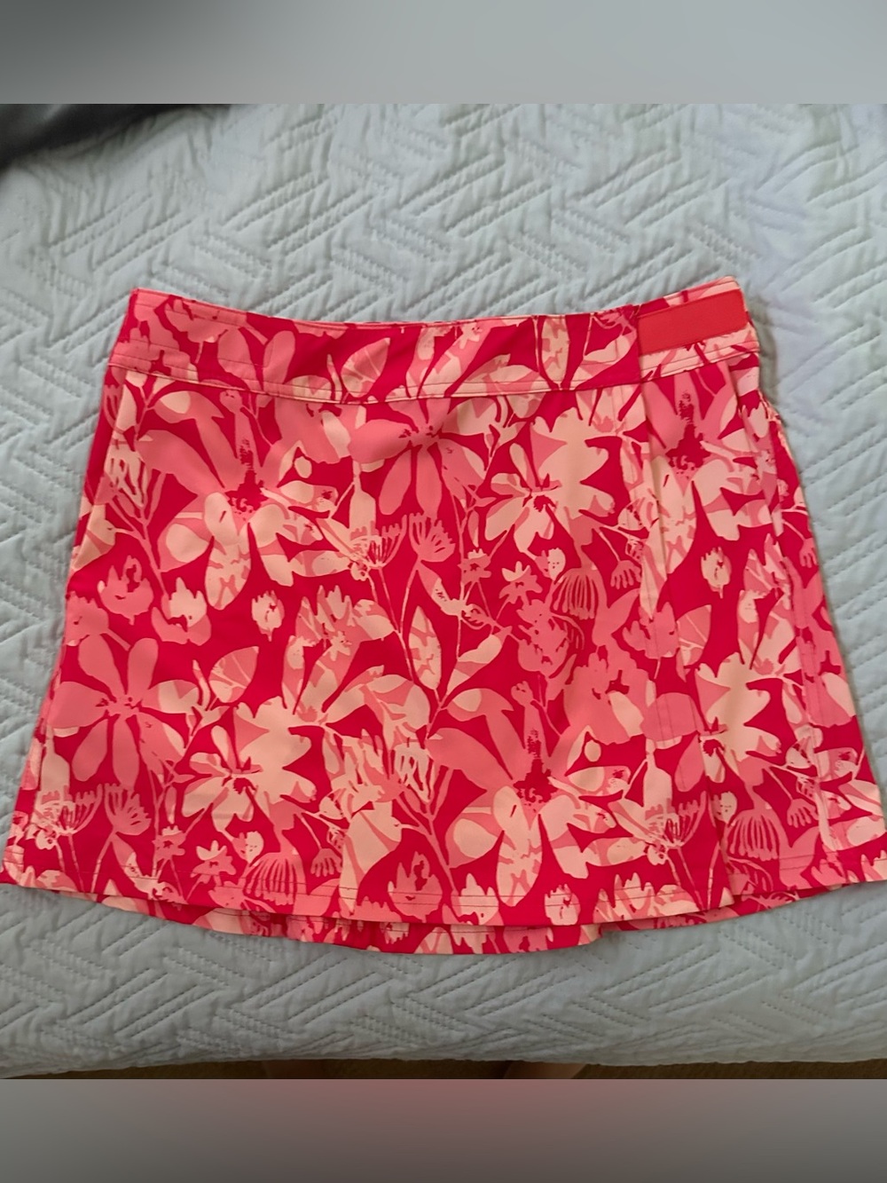 Rip skirt Hawaii Floral pink in color size S length #1